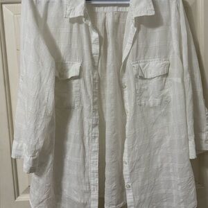 Croft & Barrow Classic Cream Top